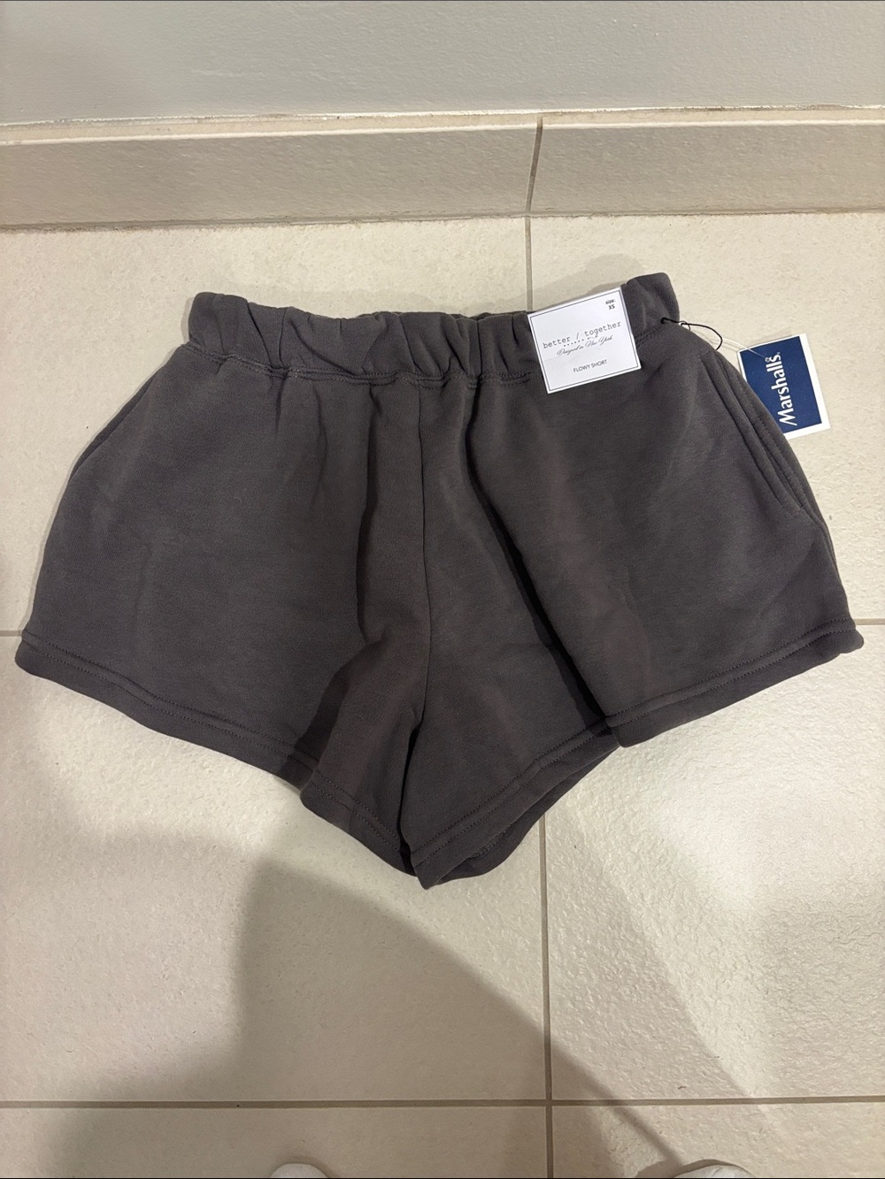 Casual Elastic-Waist Women's Shorts in Charcoal